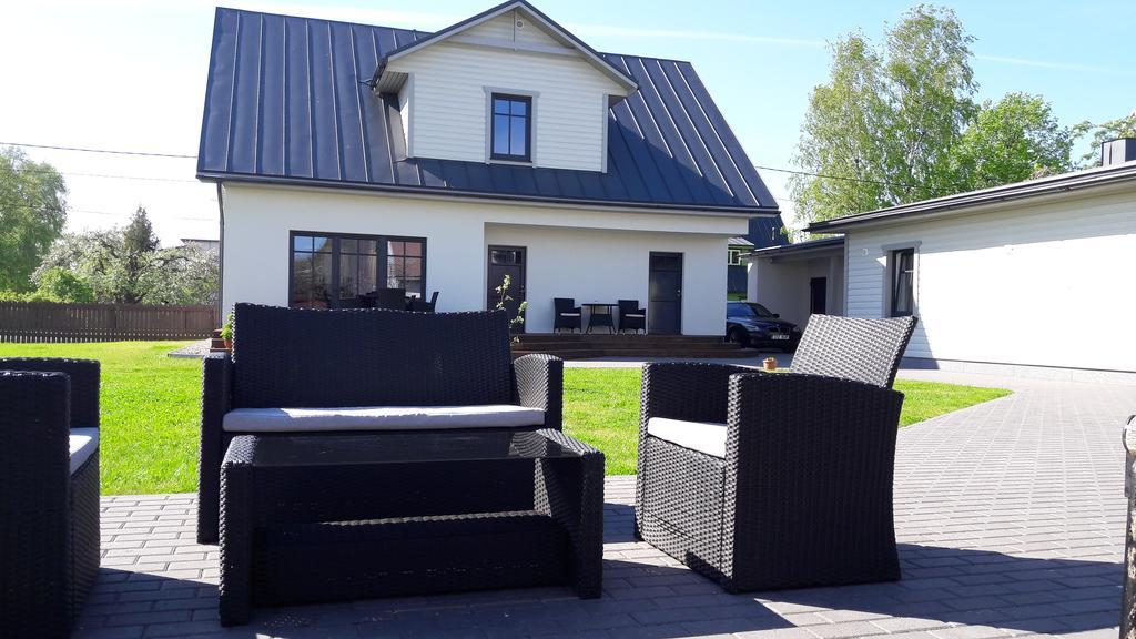 Paernu Lubja Apartments Eksteriør billede